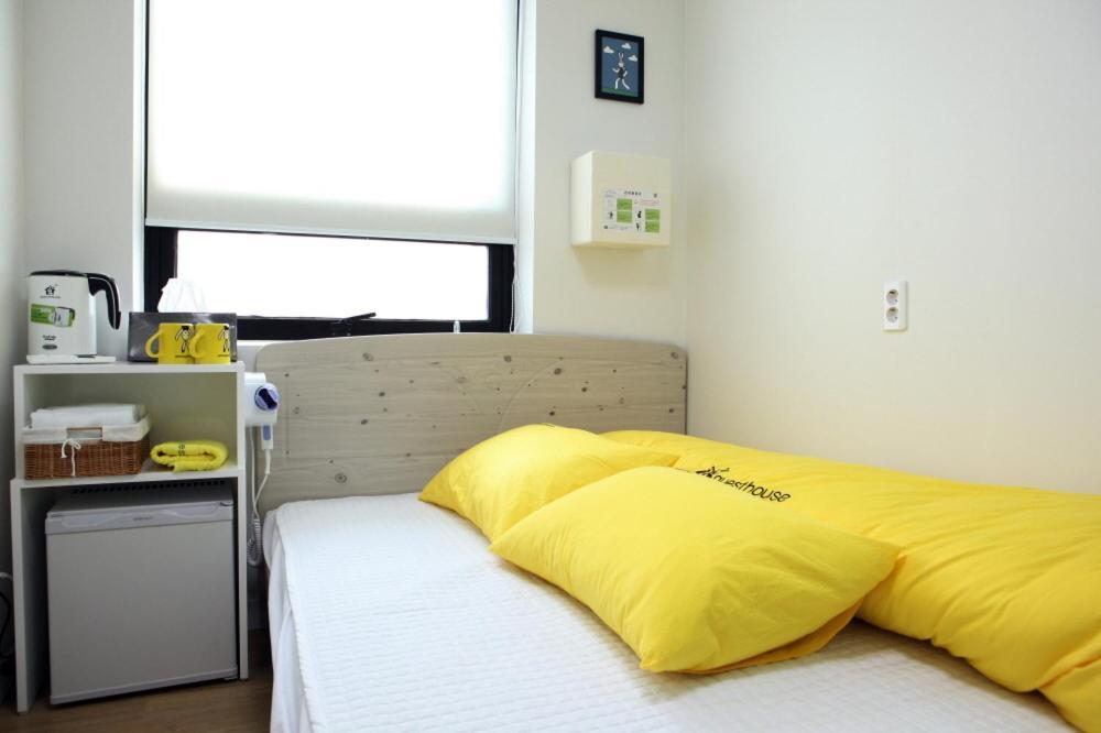 24 Guesthouse Dongdaemun Market Seoul Room photo
