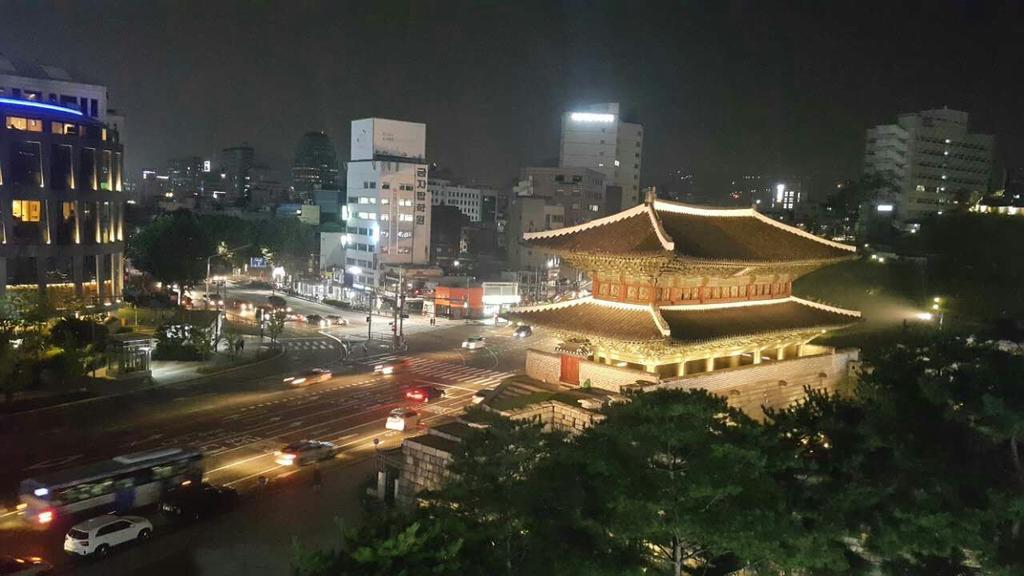 24 Guesthouse Dongdaemun Market Seoul Exterior photo